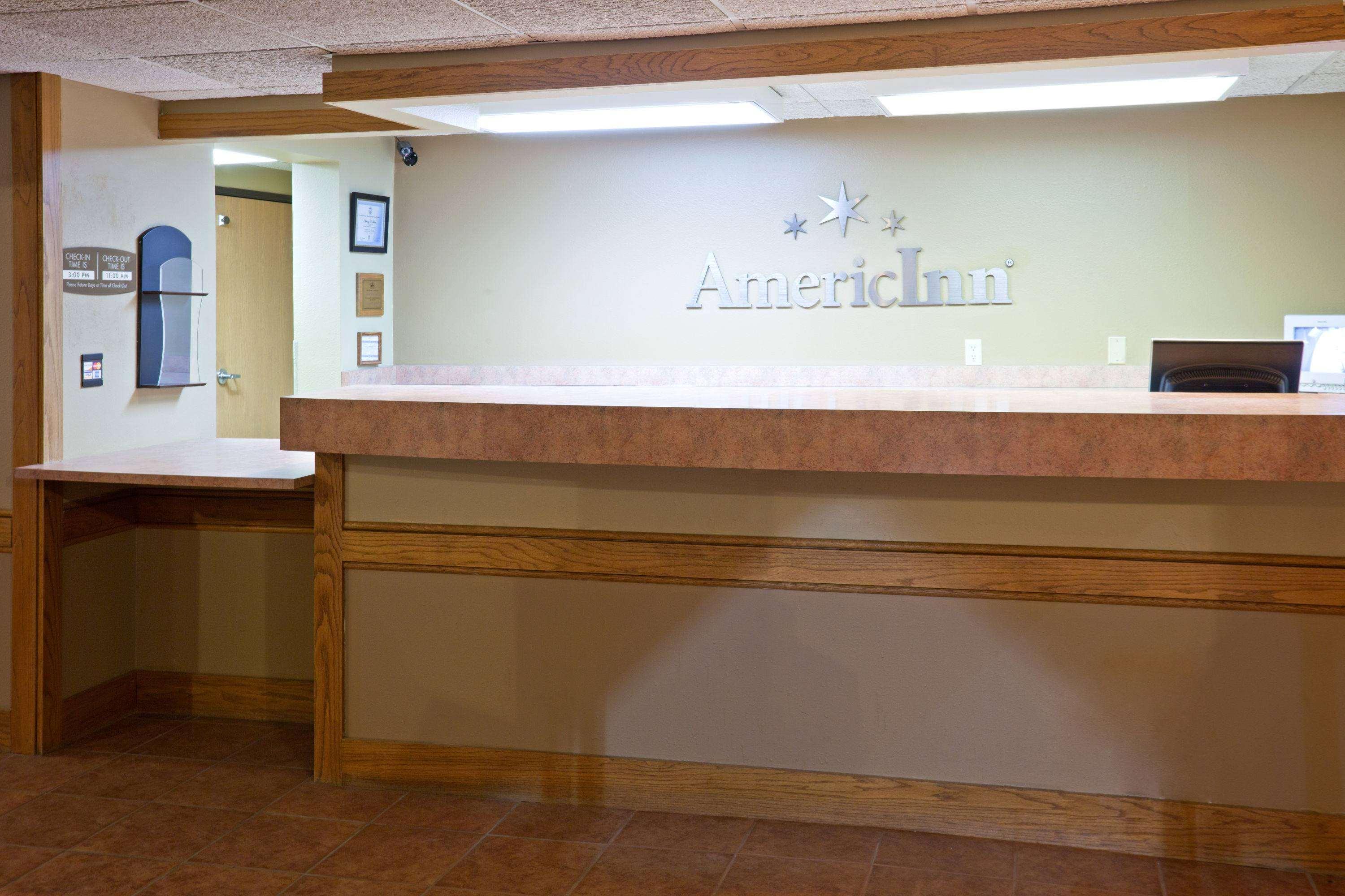 Americinn By Wyndham Blue Earth Bagian luar foto