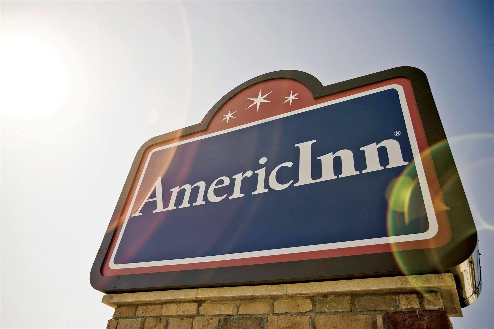 Americinn By Wyndham Blue Earth Bagian luar foto